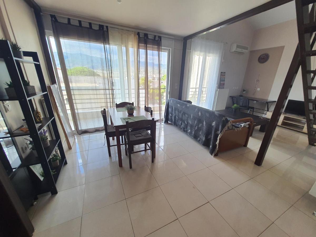 Seaside Beach Apartment Kalamata Exterior photo
